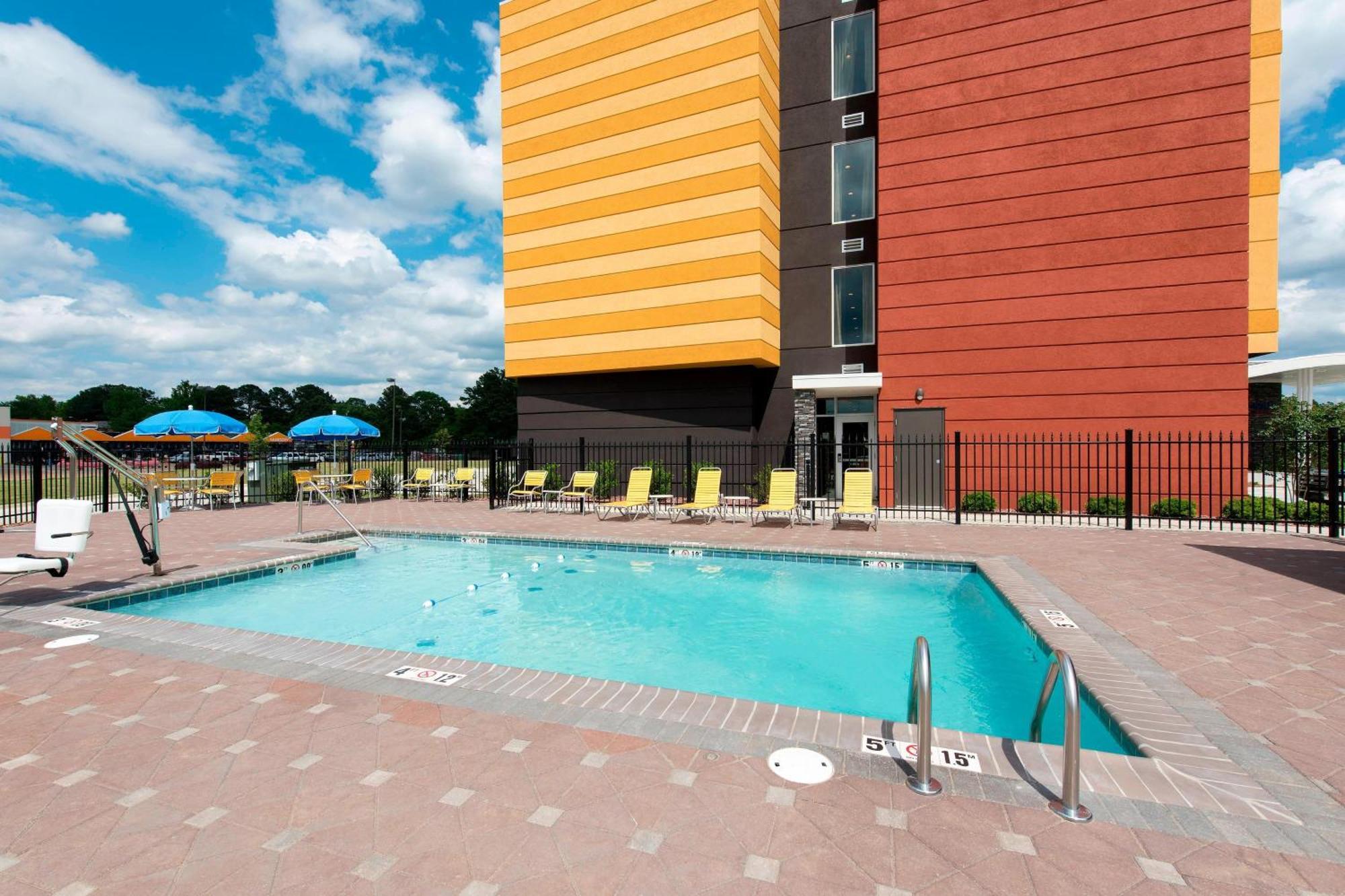 Fairfield Inn & Suites By Marriott Jackson Clinton Exteriér fotografie